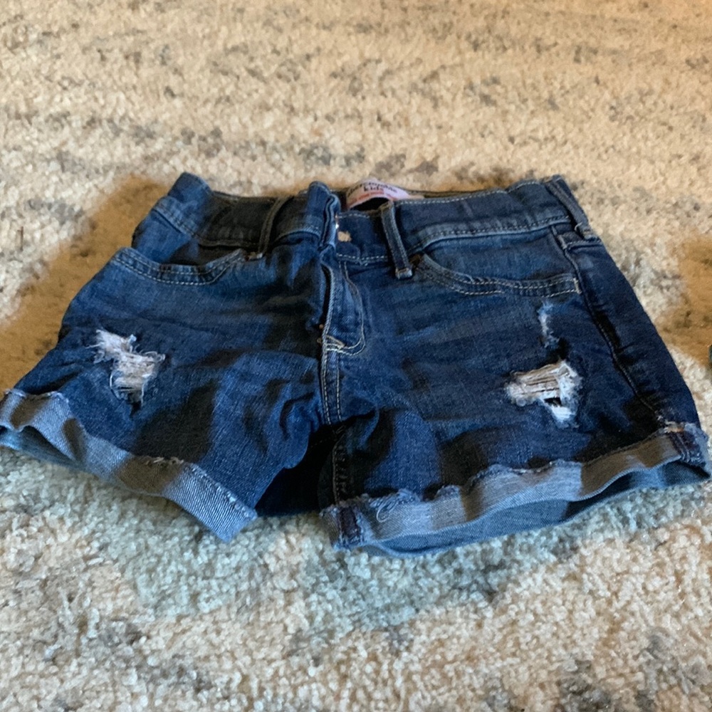 Abercrombie kids mid rise midi short